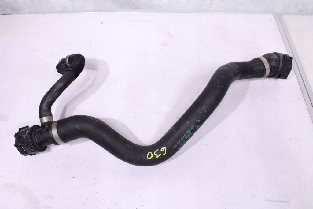 Купити Bmw 5 g30 g31 труба трубка патрубок шланг води 9895915