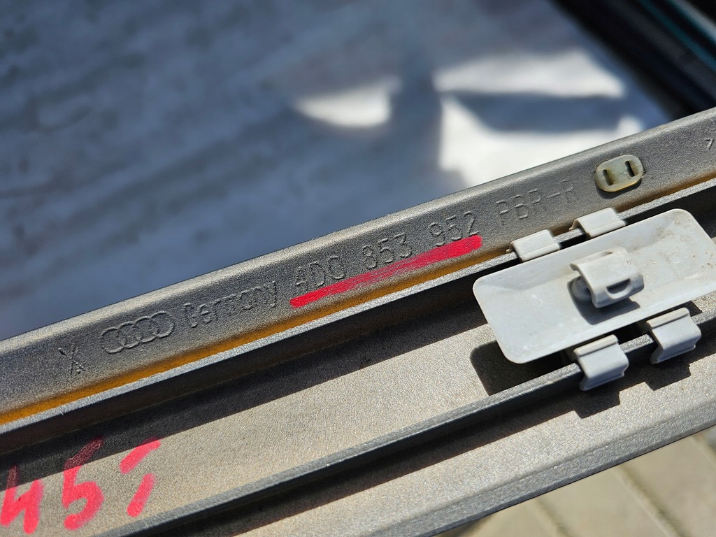 фото №12, Audi a8 d2 молдинг дверь правая перед 4d0853952