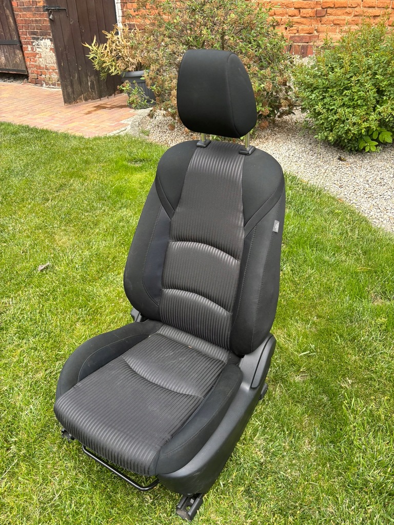 фото №8, Сиденья заднее сиденье обшивки комплект mazda 3 bm 13-