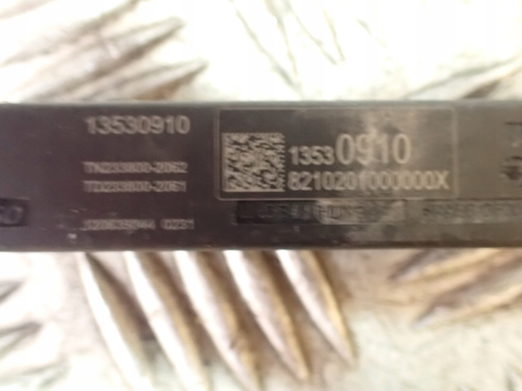 фото №6, Антена niskiej częstotliwości кронштейн chevrolet corvette c8 cabrio 2020-