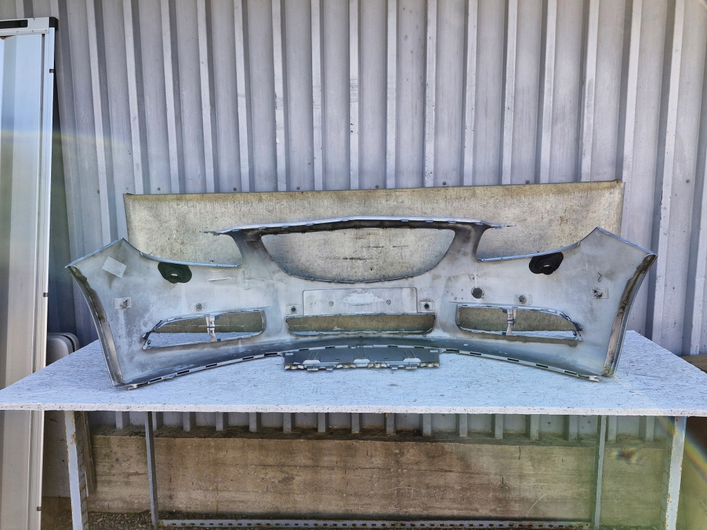 Opel insignia a 1 бампер перед передній 1328828 Недорого