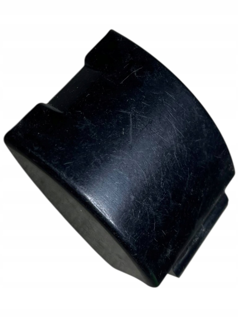 Купить Заглушка бампера oem 10789079 !j