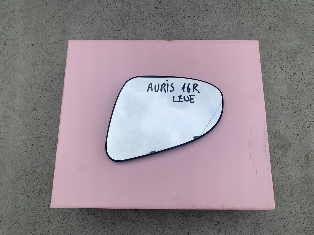 фото №1, Оригинальный вкладыш do зеркало toyota auris 2016 левая