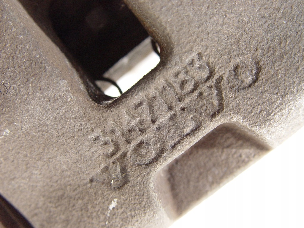 фото №9, Volvo xc40 18- суппорт тормозной левый задняя моторчик