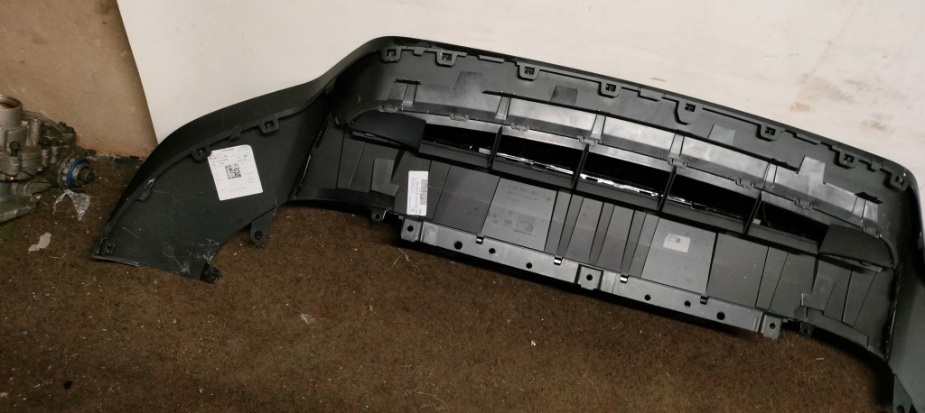 Спойлер бампера перед porsche cayenne 9y gt turbo Зі Шроту