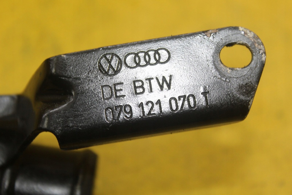 фото №7, Шланг wąż wody s4 b6 b7 4.2 bbk 079121070t