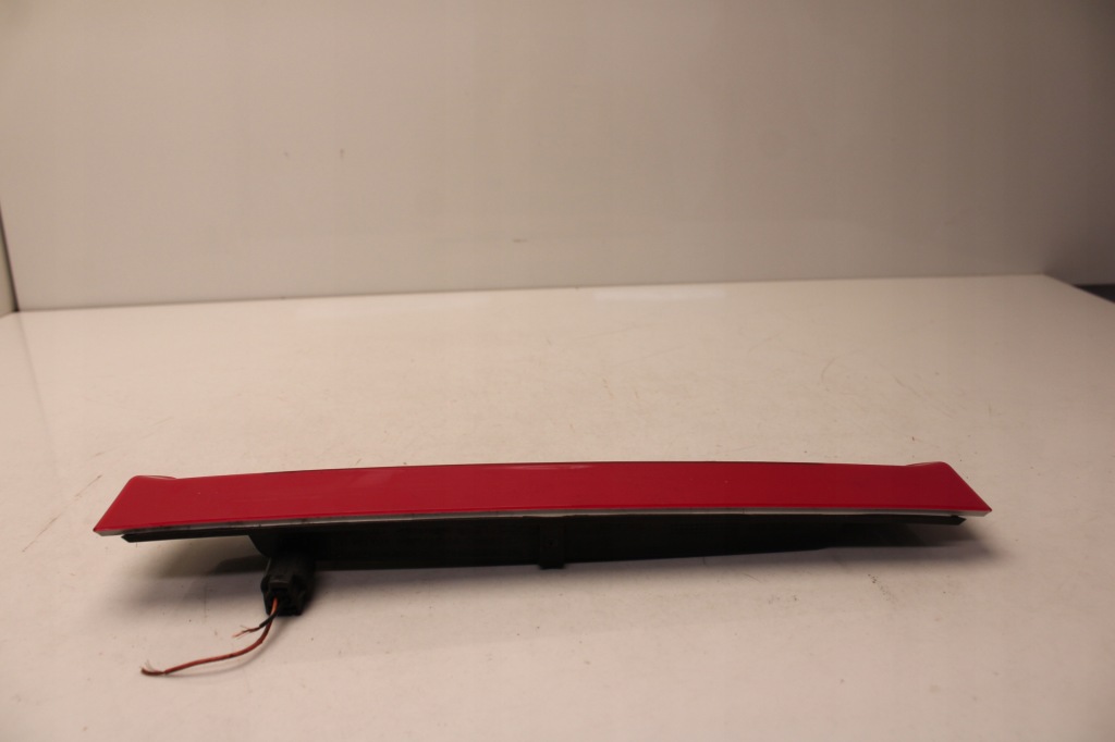 Купить Opel insignia a рестайлинг  универсал 13r- третье  фонарь  стоп стоп-сигнал