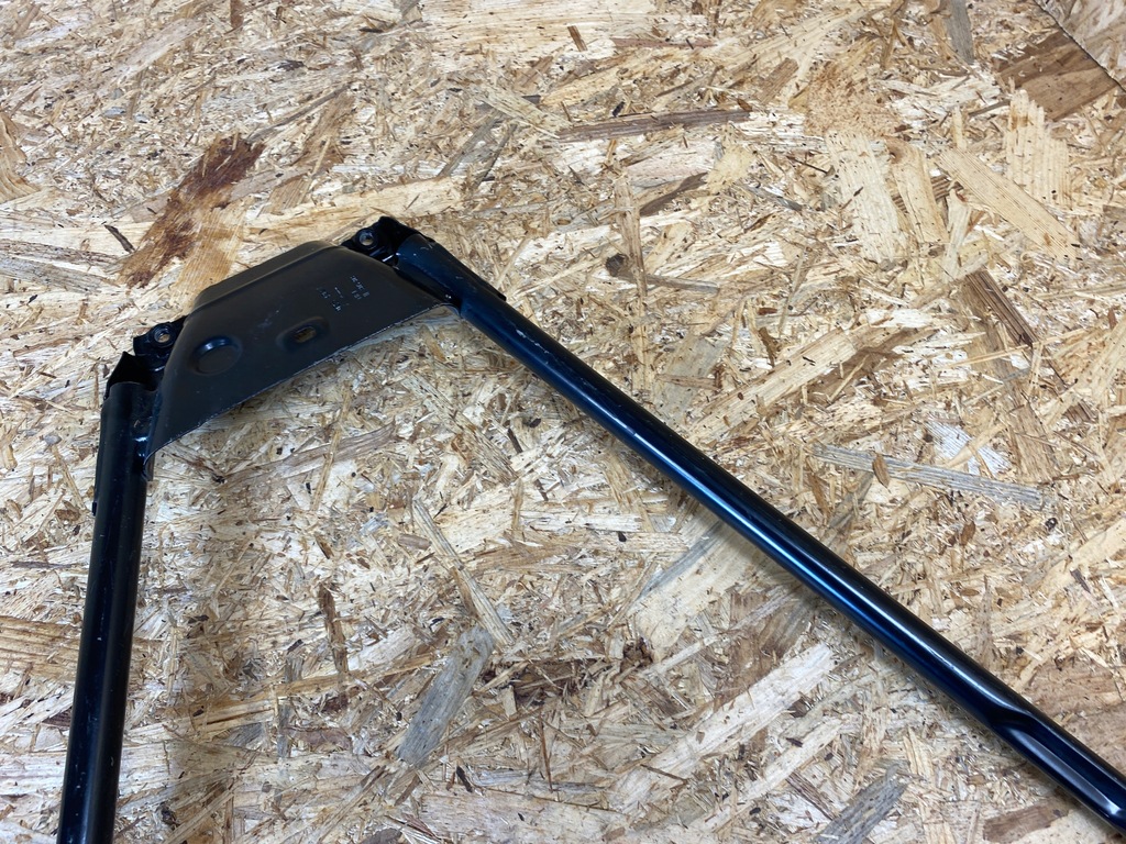 фото №11, Балка усилитель поперечина опора распорка vw id4 id.4 11a805303 2019-