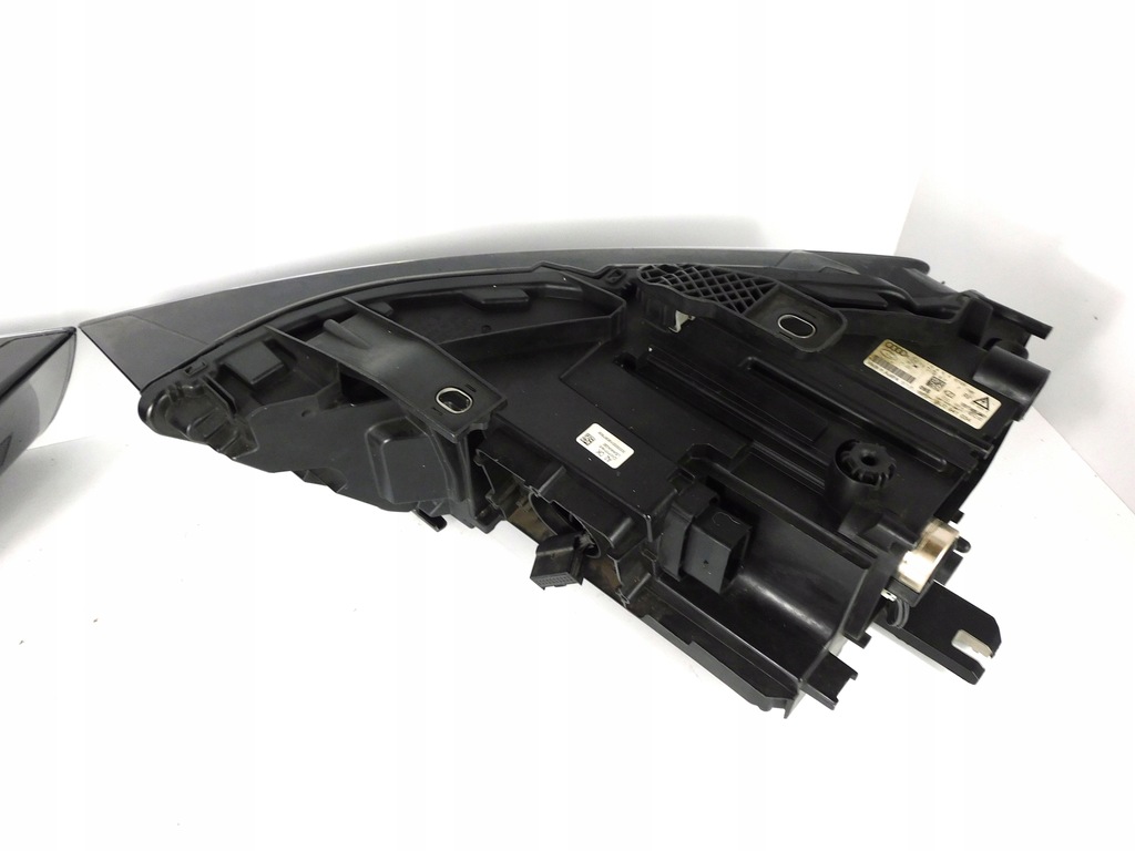 фото №13, Audi q3 8u lift лампа права ліва full led