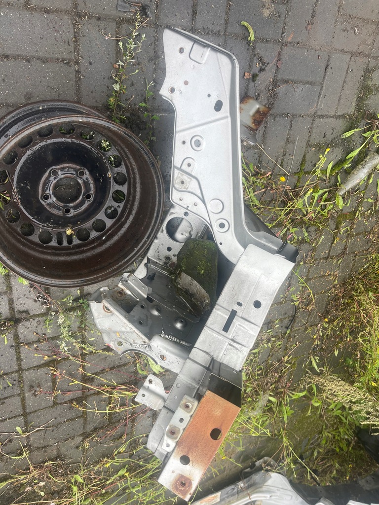 фото №1, Nissan nv200 2011r четверть передняя лонжерон