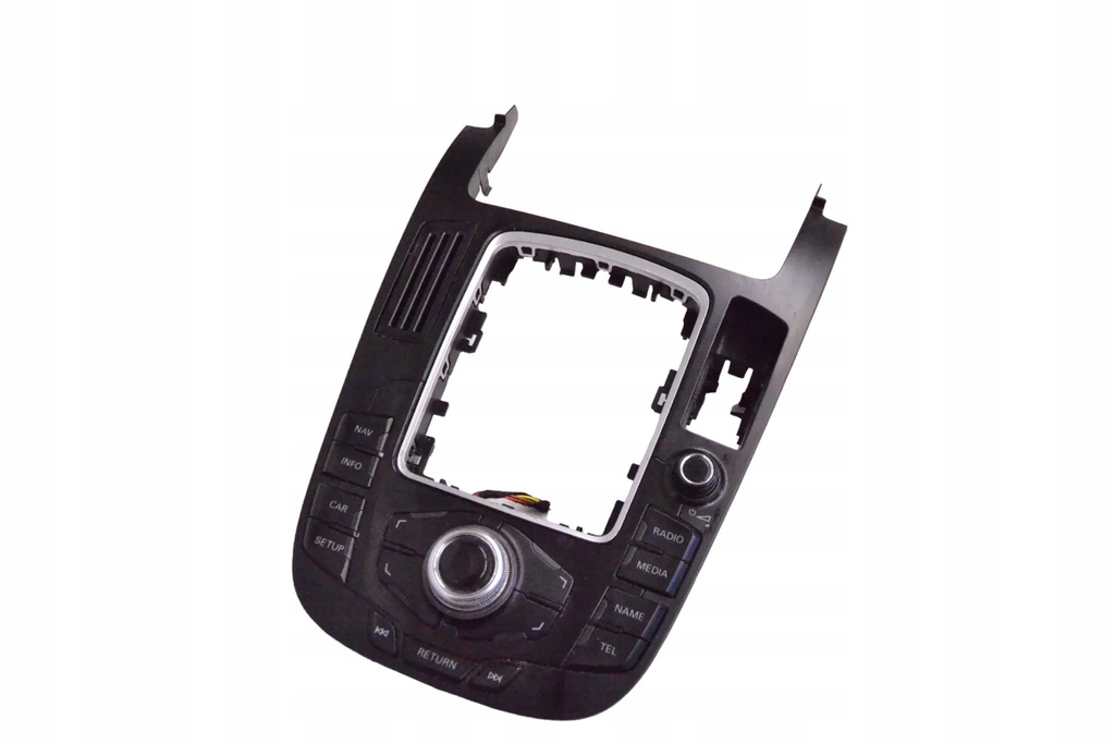 фото №1, Audi q5 sq5 2010 панель радіо