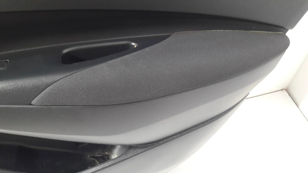 фото №7, Toyota corolla e21 обшивка двері задній правий kombi 67613-02700 et7