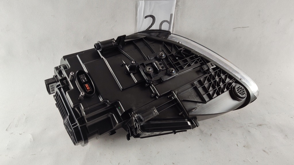 фото №12, Porsche cayenne 7p5 ксенон led правий фара лампа права