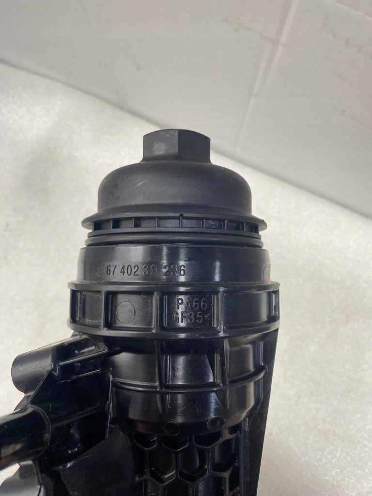 Корпус фільтра оливи infiniti бензин 6740230236 1274107 a2701800500 в Україні