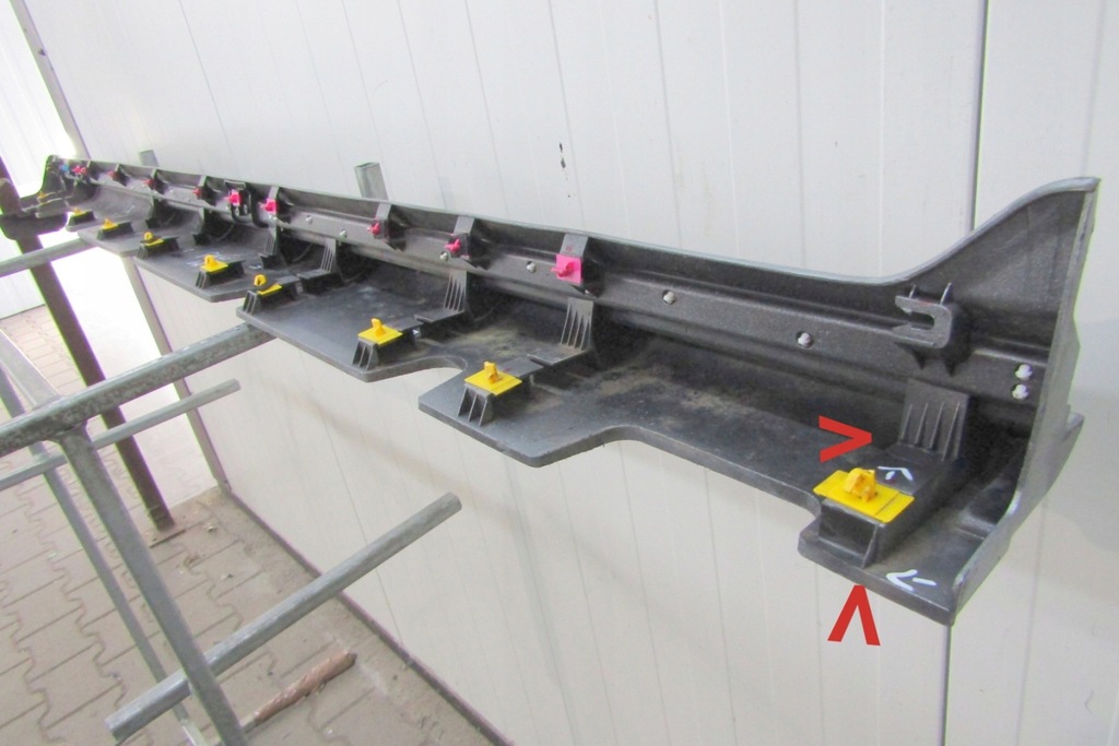 фото №13, Молдинг поріг ліва hyundai ioniq 5 21- поріг