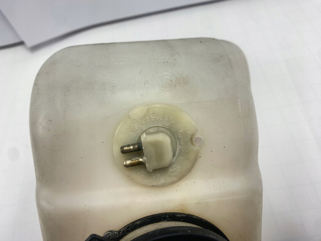 фото №10, Бачок жидкость омывателя mercedes w124 1248690520 1265401117