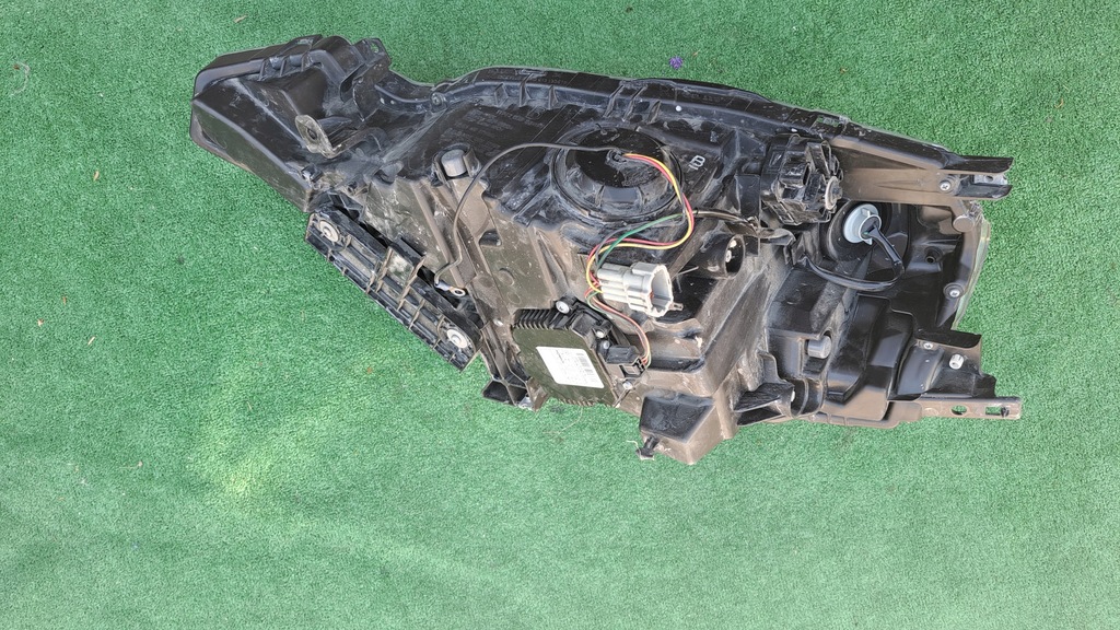 фото №4, Nissan leaf full led лампа передняя kpl