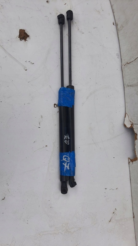 фото №1, Амортизатори кришки задня audi q7 4l 4l0827552e