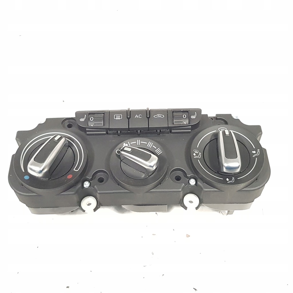 фото №1, Панель кондиционера audi q3 8u