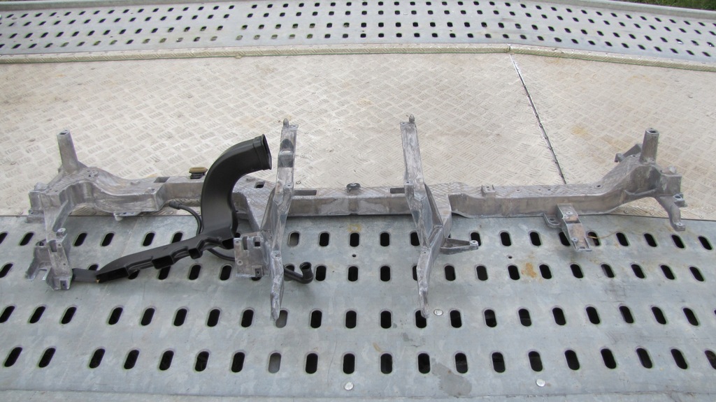 фото №1, Балка pod консоль volvo xc90 ii 31369492