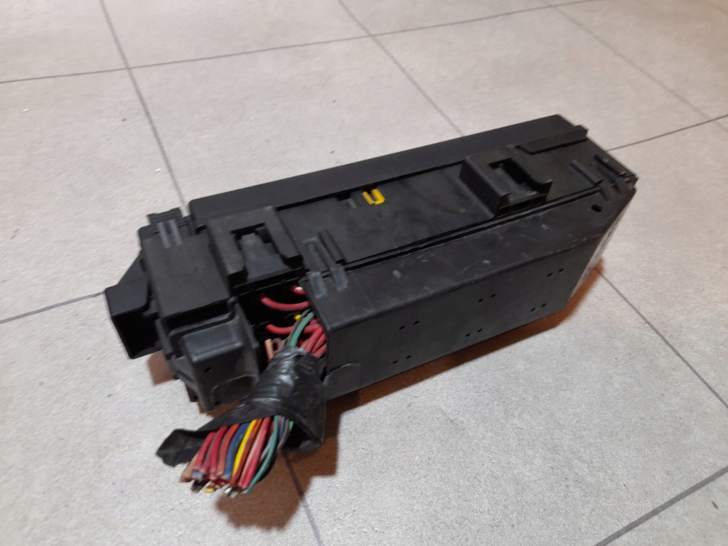 фото №5, Jeep grand cherokee wk 3.0 коробка предохранителей