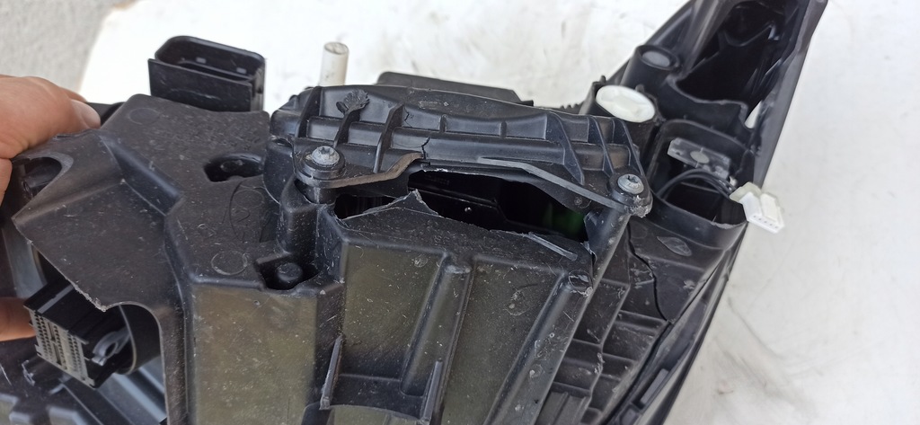 фото №11, Bmw i3 lift лампа правий перед full led адаптивний led 9853420 europa