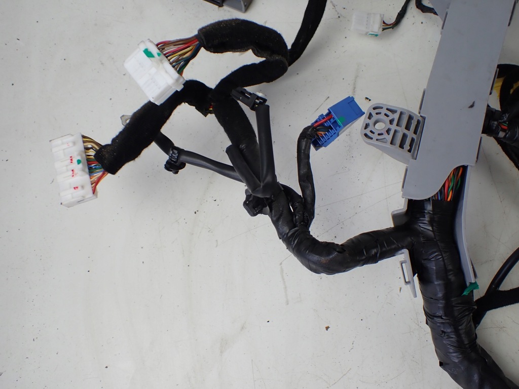 фото №7, Электропроводка жгут консоли 1.7 crdi kia optima iv