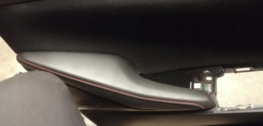 фото №3, Mazda 2 dj 15- обивка дверь левая передняя