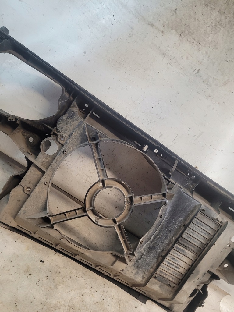 фото №15, Pas передній корпус радіатора оригінальний номер 1h0805594c volkswagen vento 93r.