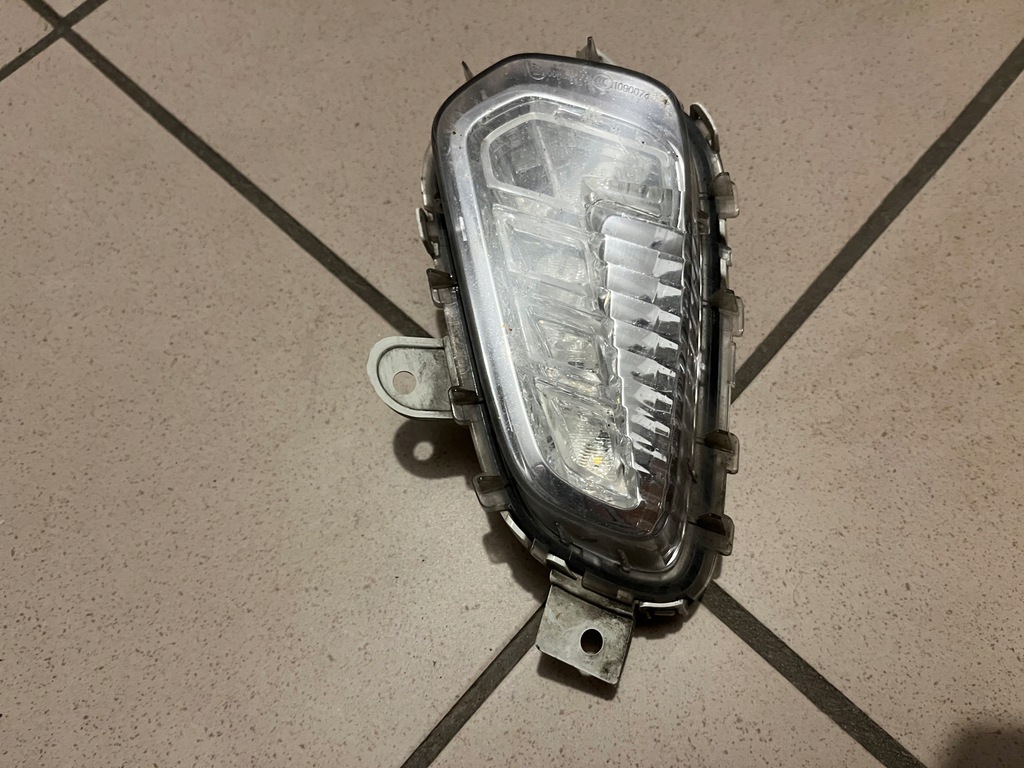 фото №1, Volvo v40 cc xc40 ii 2 лампа протитуманна фара led drl лівий