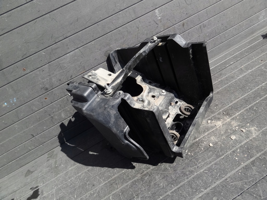 фото №1, Ford ka+ 2017 основа акумулятор оригінал