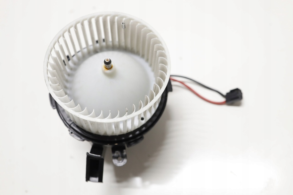 фото №1, Двигун вентилятор повітропровід porsche macan