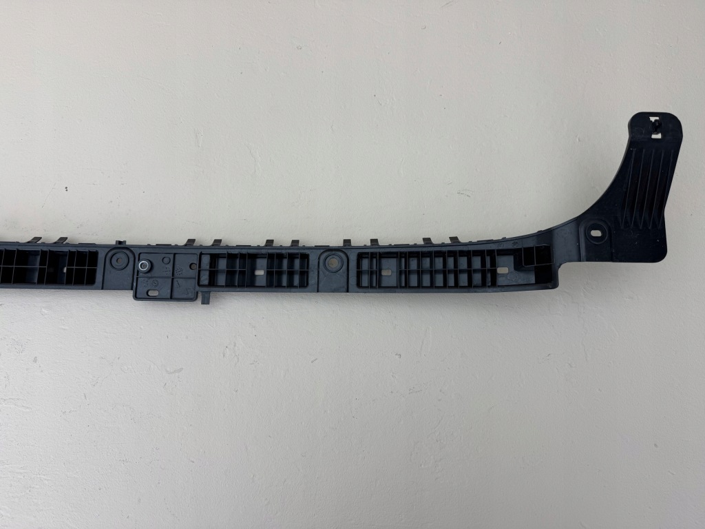 Tesla model iii 3 17r- напрямна кронштейн кронштейн бампера задня 1083994-00 Зі Шроту