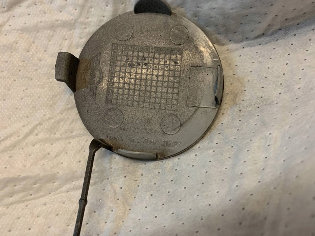 фото №3, Mini cooper f54 заглушка фаркоп бампера задня права