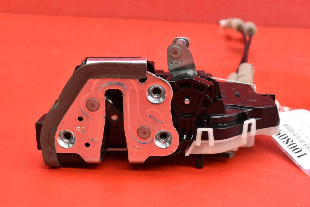 фото №6, Замок дверь правый задняя задний toyota bz4x 22-