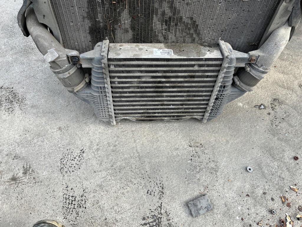 фото №1, Радиатор maxity cabstar 2006-2013 интеркулер 14461-ma70a