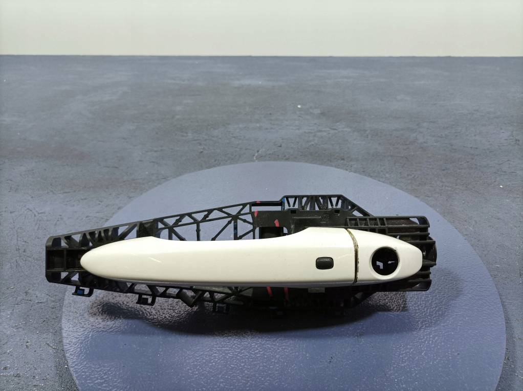 фото №1, Jeep compass ii 17- ручка двері перед ліва передня 2pin pw5 53422295