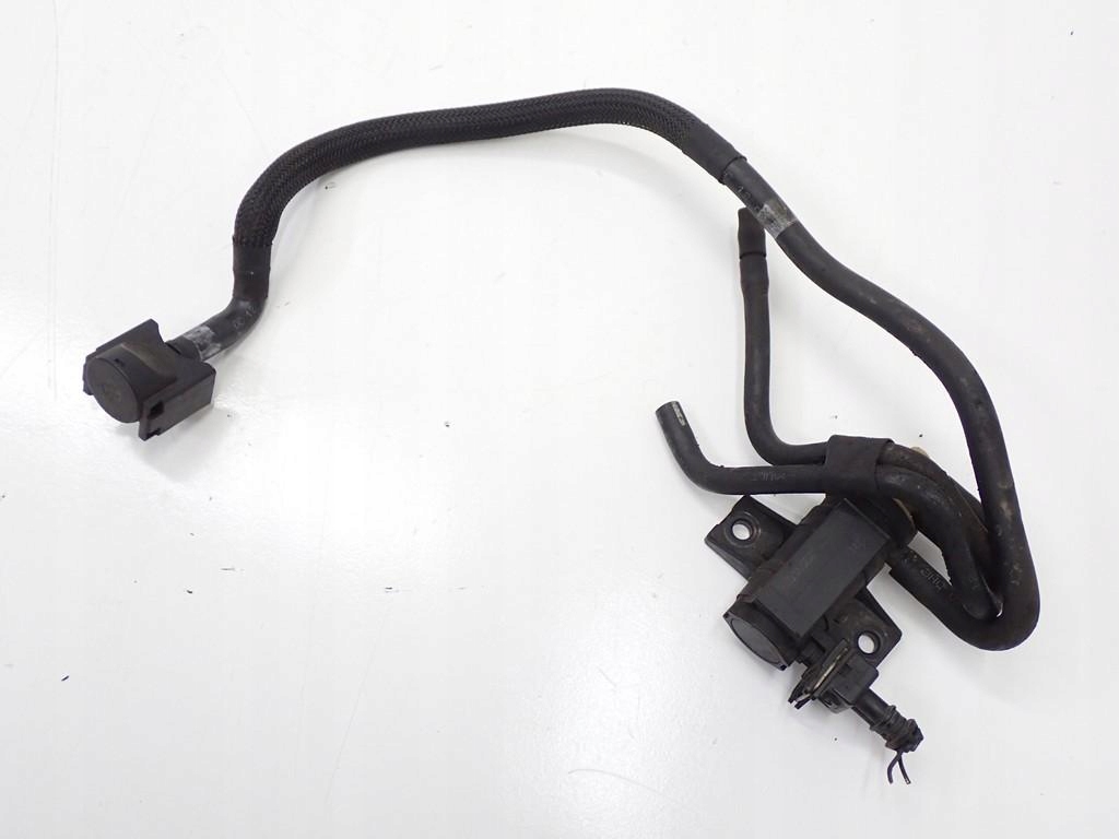 фото №1, Клапан вакуумa оригинал 149567084r renault captur i clio iv 1.5 dci 13r