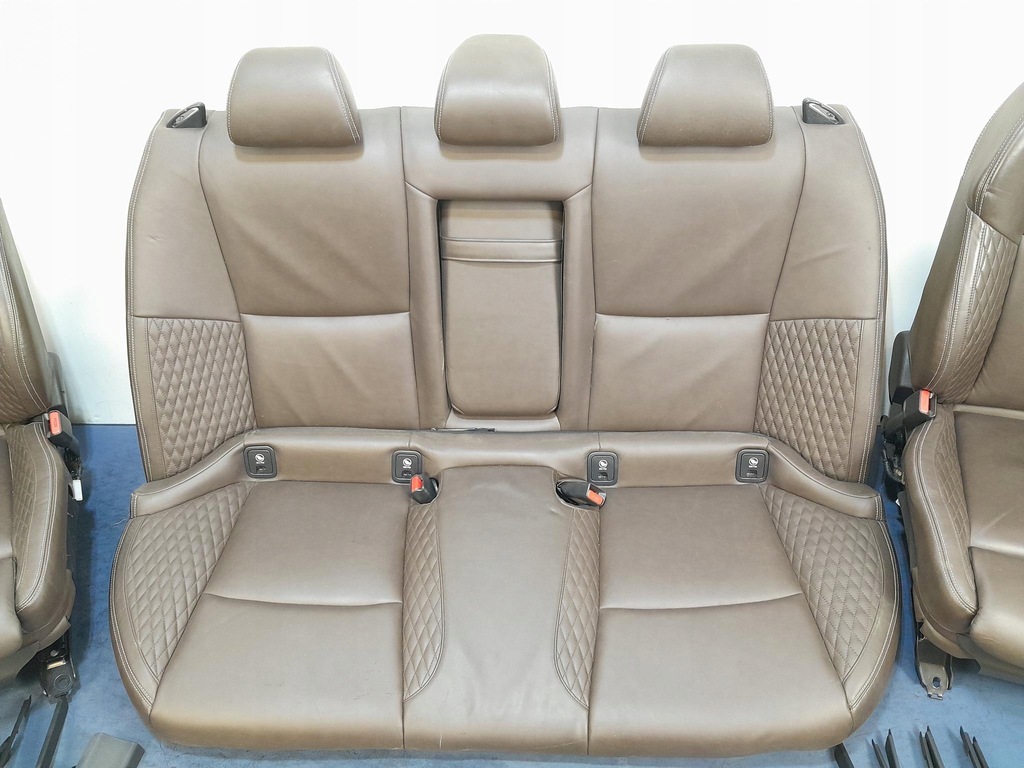 фото №4, Infiniti q50 s сиденья заднее сиденье обшивки комплект кожа