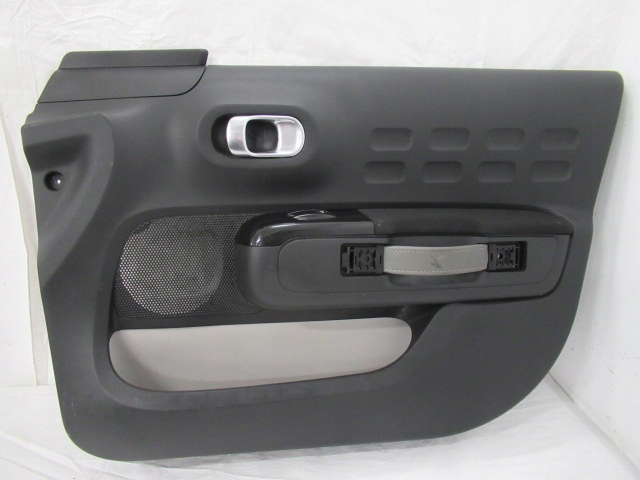 фото №1, Citroen c3 iii правий передній обшивка двері