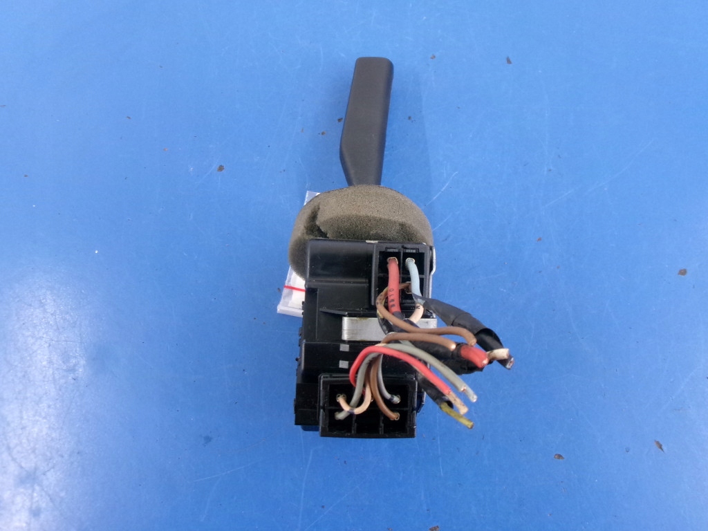 Peugeot 309 переключатель комбинированный рычаг света 9753038580 в Украине