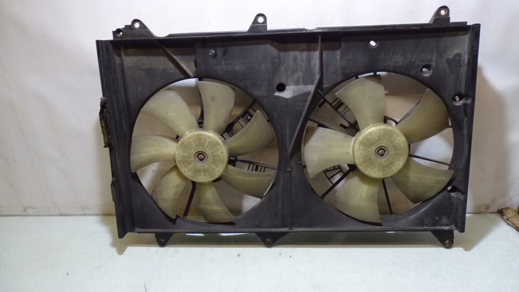 Купити Вентилятор радіатора toyota previa 2 2.0d4d