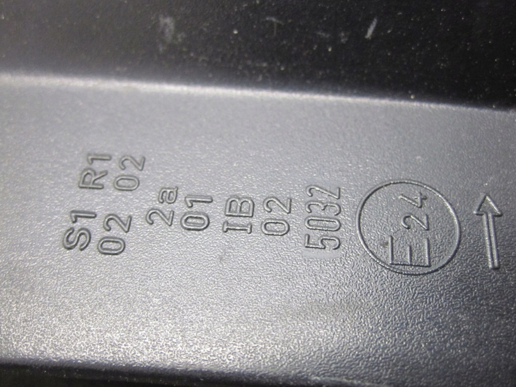 Opel meriva b 12r лампа права задній 21630201 Зі Шроту