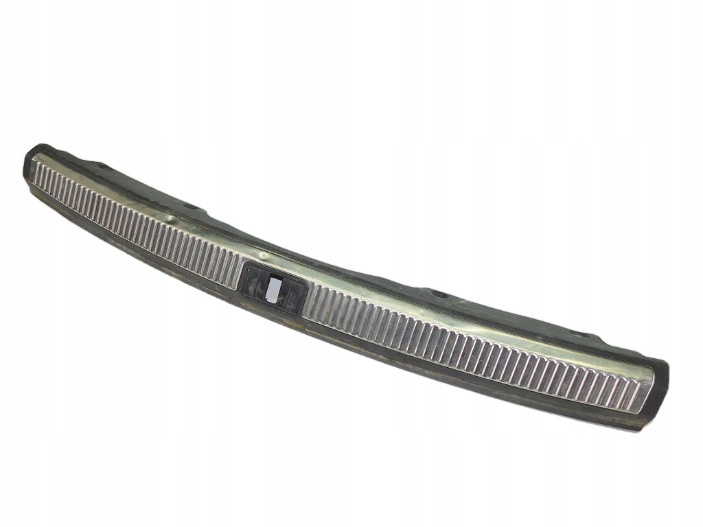 фото №1, Audi a4 b6 1.9 03r порог багажника kombi задняя