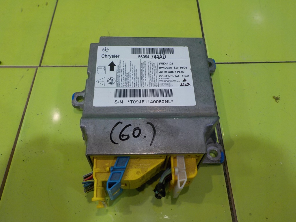 фото №1, Nissan nv200 1.5 dci 11r van датчик модуль подушка безопасности 56054744ad