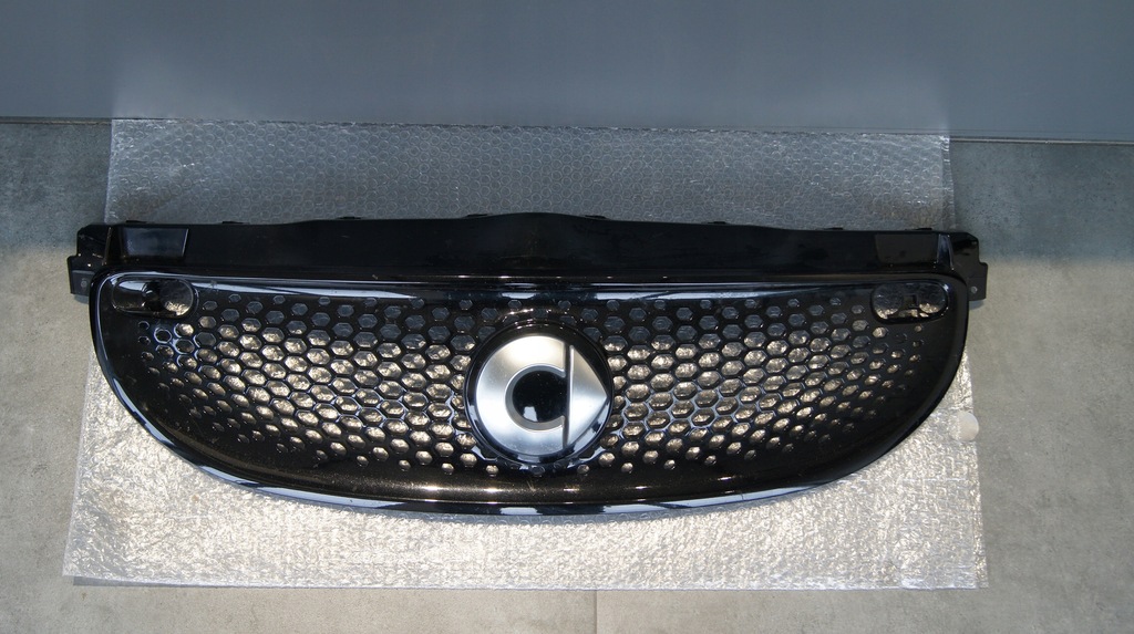 фото №1, Решётка радиатора smart forfour a4538881523