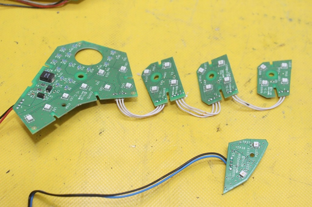 фото №3, Led лампи правий задня задня v60 s60 ii