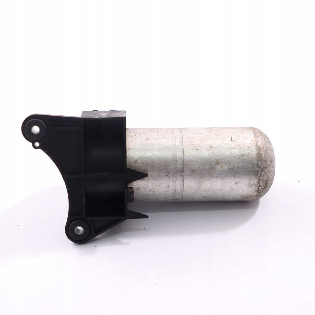 фото №11, Audi a4 b7 осушитель кондиционера 8e0820193p