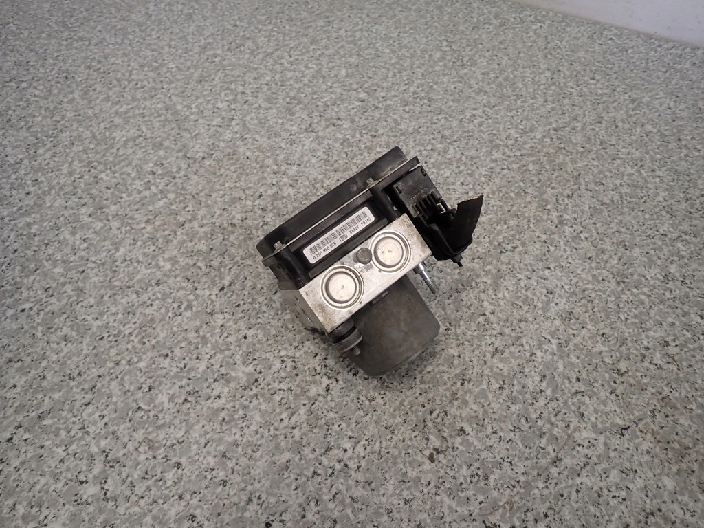 фото №8, Hyundai sonata v 2.0 crdi 05-09 насос abs блок управления 58920-3k500