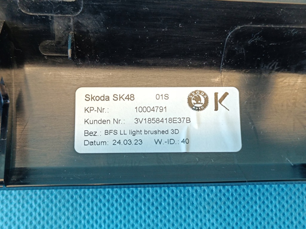 фото №8, Skoda superb 3 lift 2.0 tdi 110kw 2023 r dekor панели консоли 3v1858418e 37b